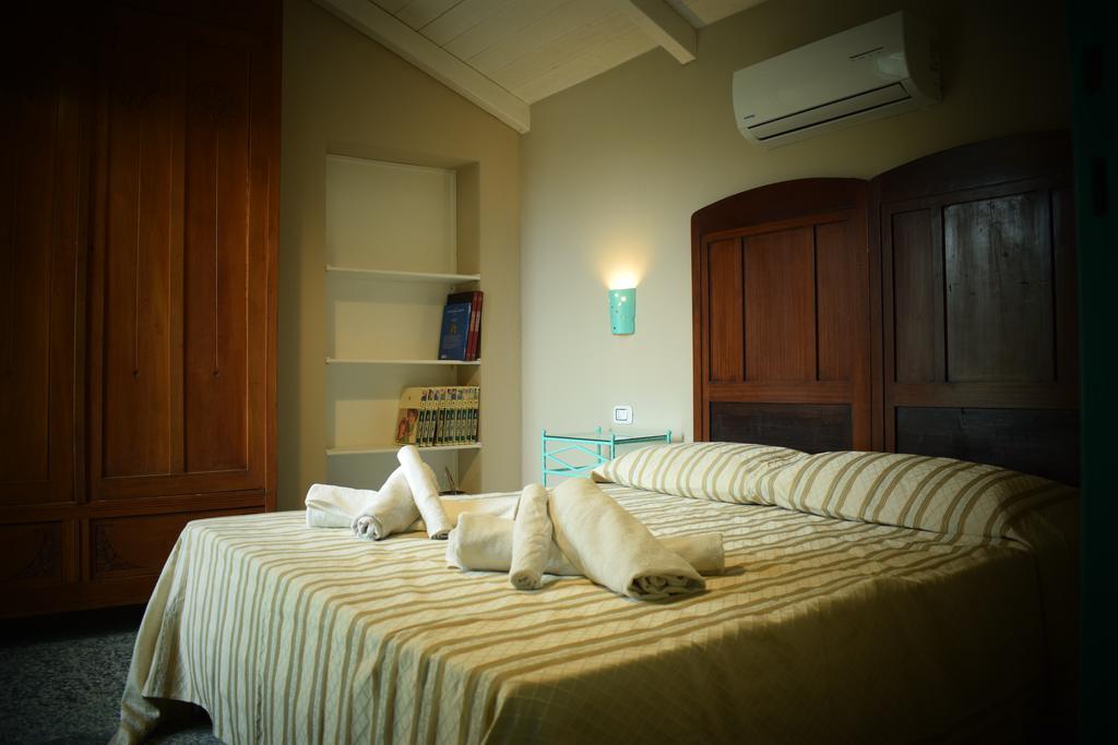 Corte Boero Bed&Breakfast Капотера Екстериор снимка